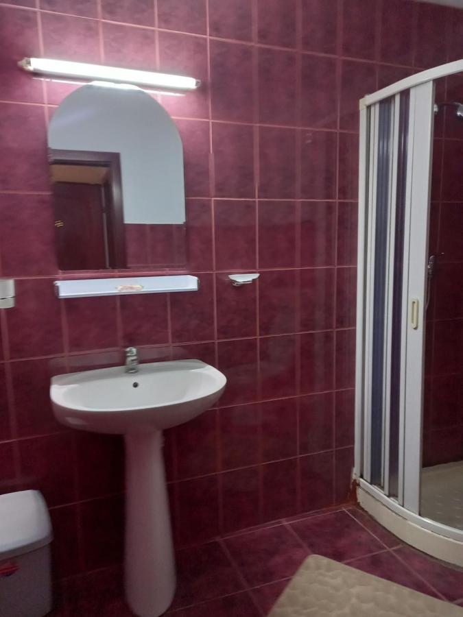 Hotel Elite Herkulesfürdő Kültér fotó